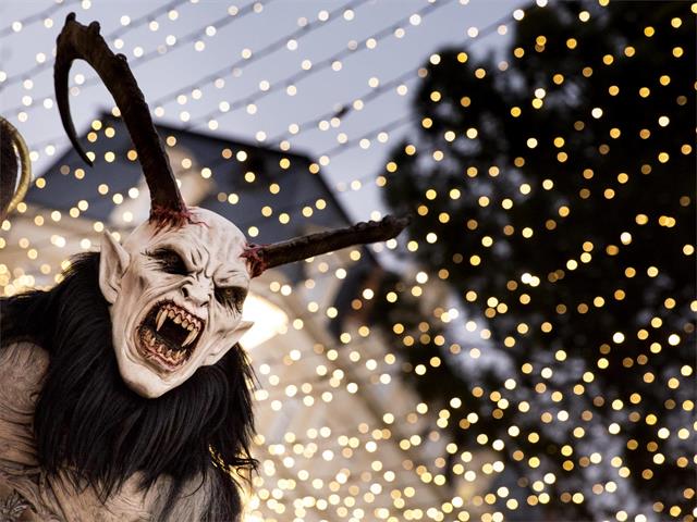 Foto für Meraner Weihnacht: Die furchteinflößende Tradition der Krampusse